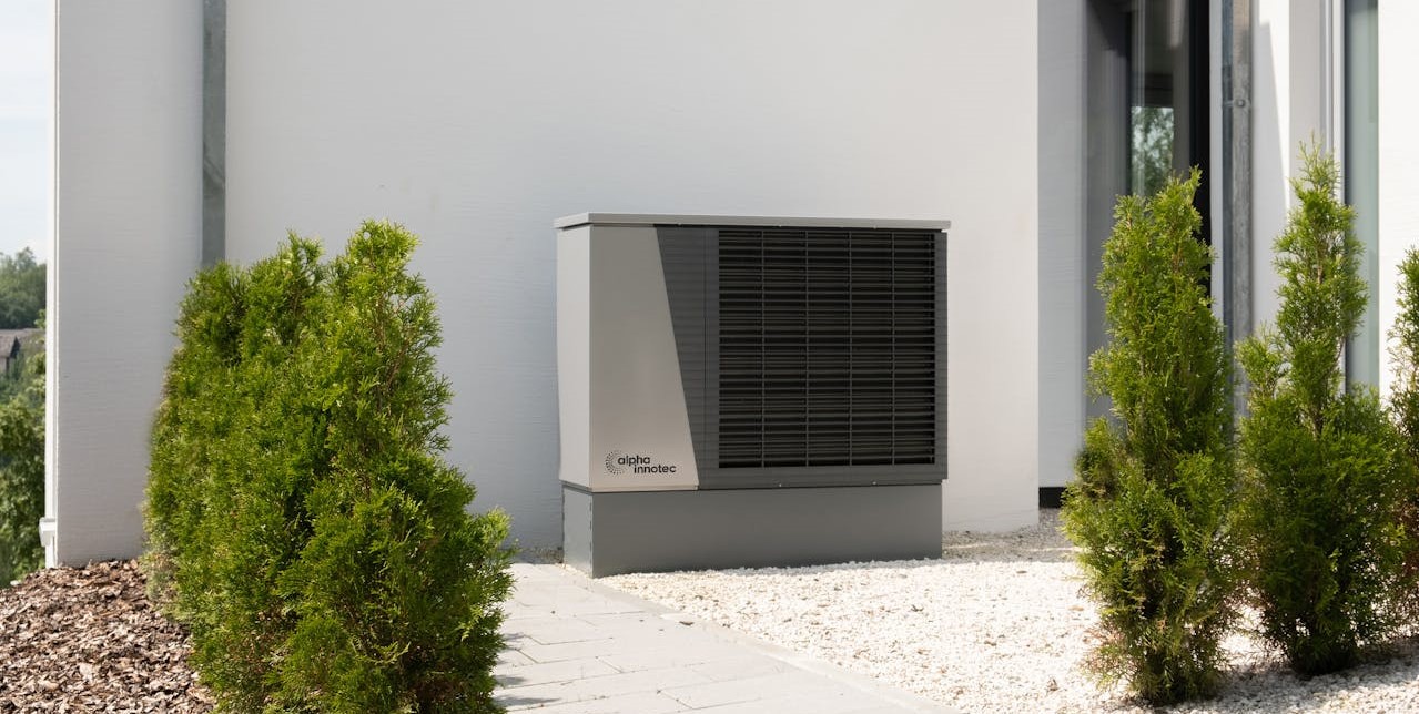 Kominek i pompa ciepła